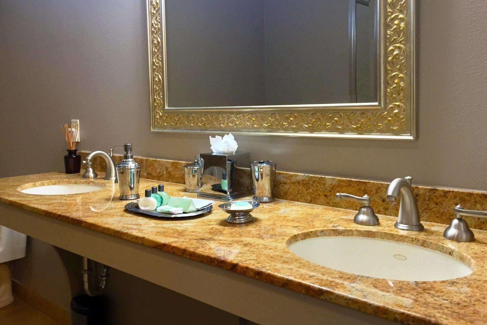 Bel Abri Napa Valley Inn ภายนอก รูปภาพ